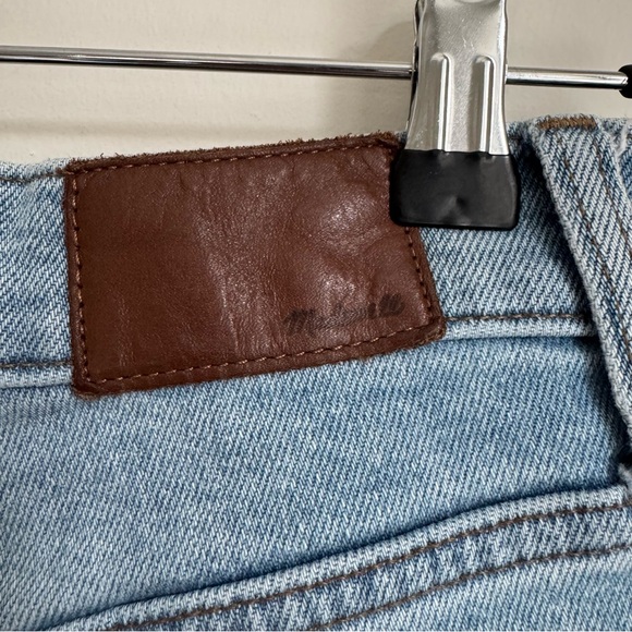 Madewell | The Perfect Vintage Jean | Size 25 - Picture 9 of 10